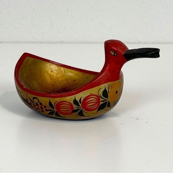 Vintage Hand-painted Wooden Lacquer Trinket Dish Bird USSR - Picture 1 of 10